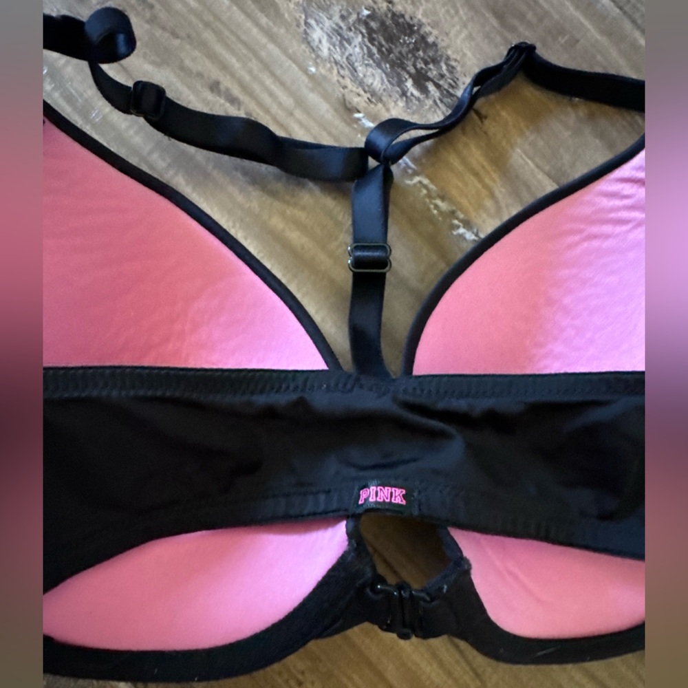 Victoria's Secret Adjustable Razor Back Bra - Picture 2 of 5